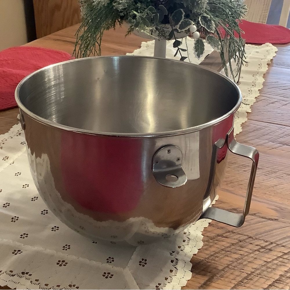 Kitchen Aid Stainless Steel Mixing Bowl 5qt